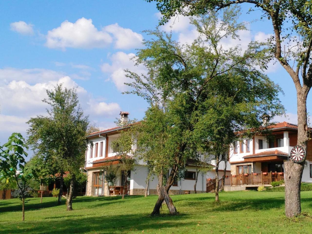 Sinjirite Complex Hotel Elena Exterior foto