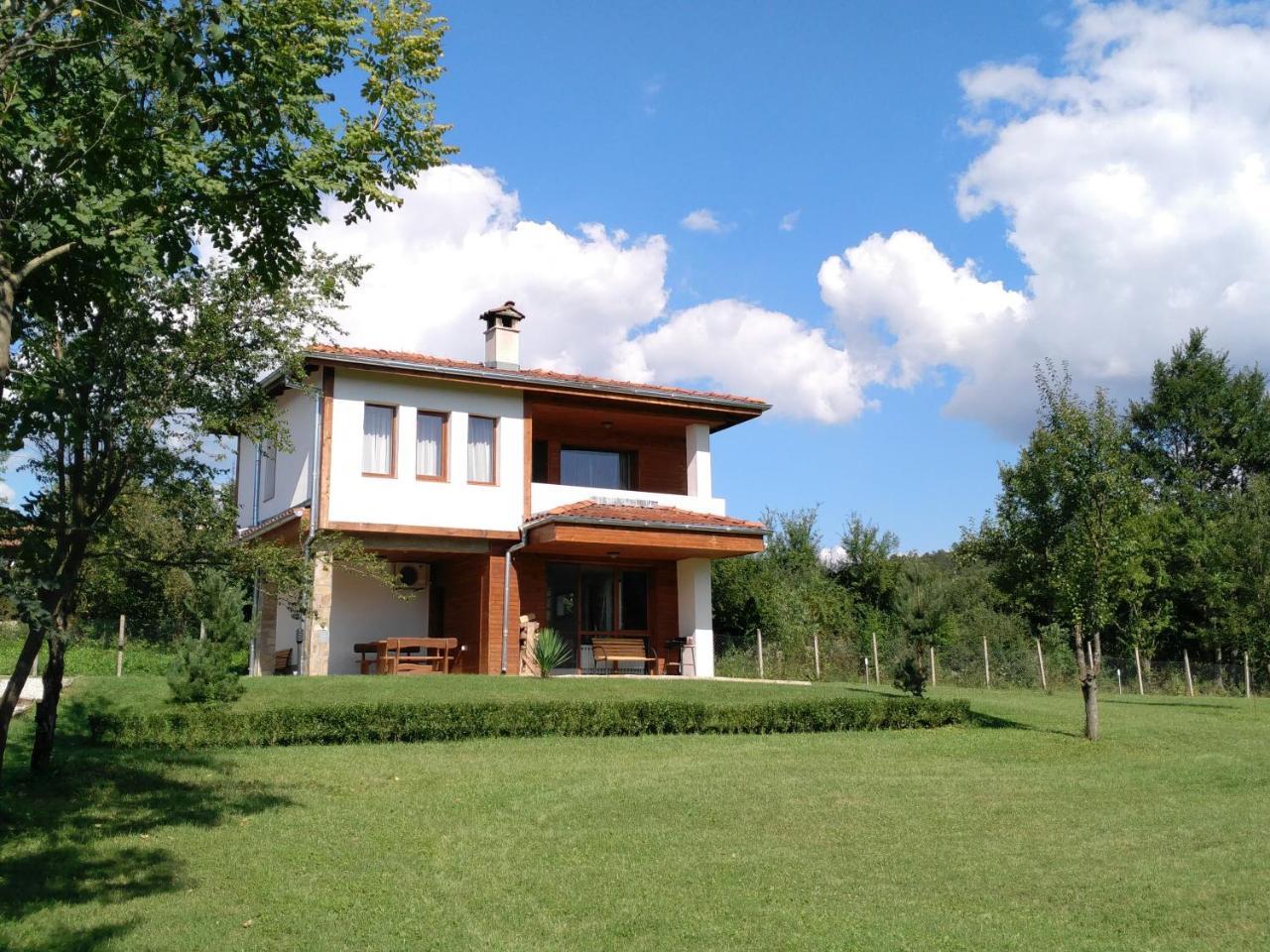 Sinjirite Complex Hotel Elena Exterior foto